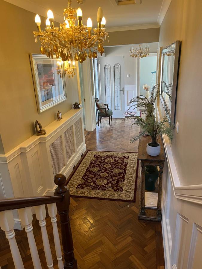 Chellowdene House Наван Екстер'єр фото